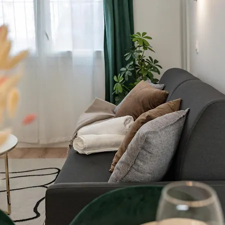 1mn Gare De Monaco - Joli - Au